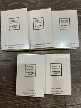 1.5mlx5 CHANEL Coco Mademoiselle Sample Set